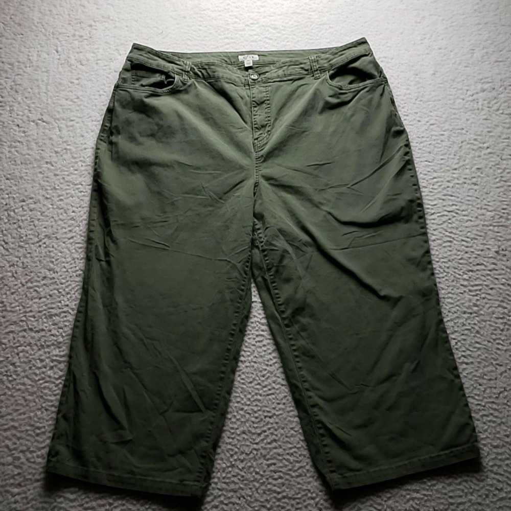 Style & Co Capri Pants Womens 20W Green Twill Stretch Zip Fly Pockets Casual